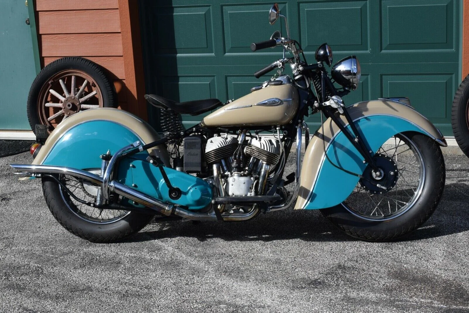 グンゼ産業1941 INDIAN SPORT SCOUT 1/12 スケール 45084P1010016.JPG